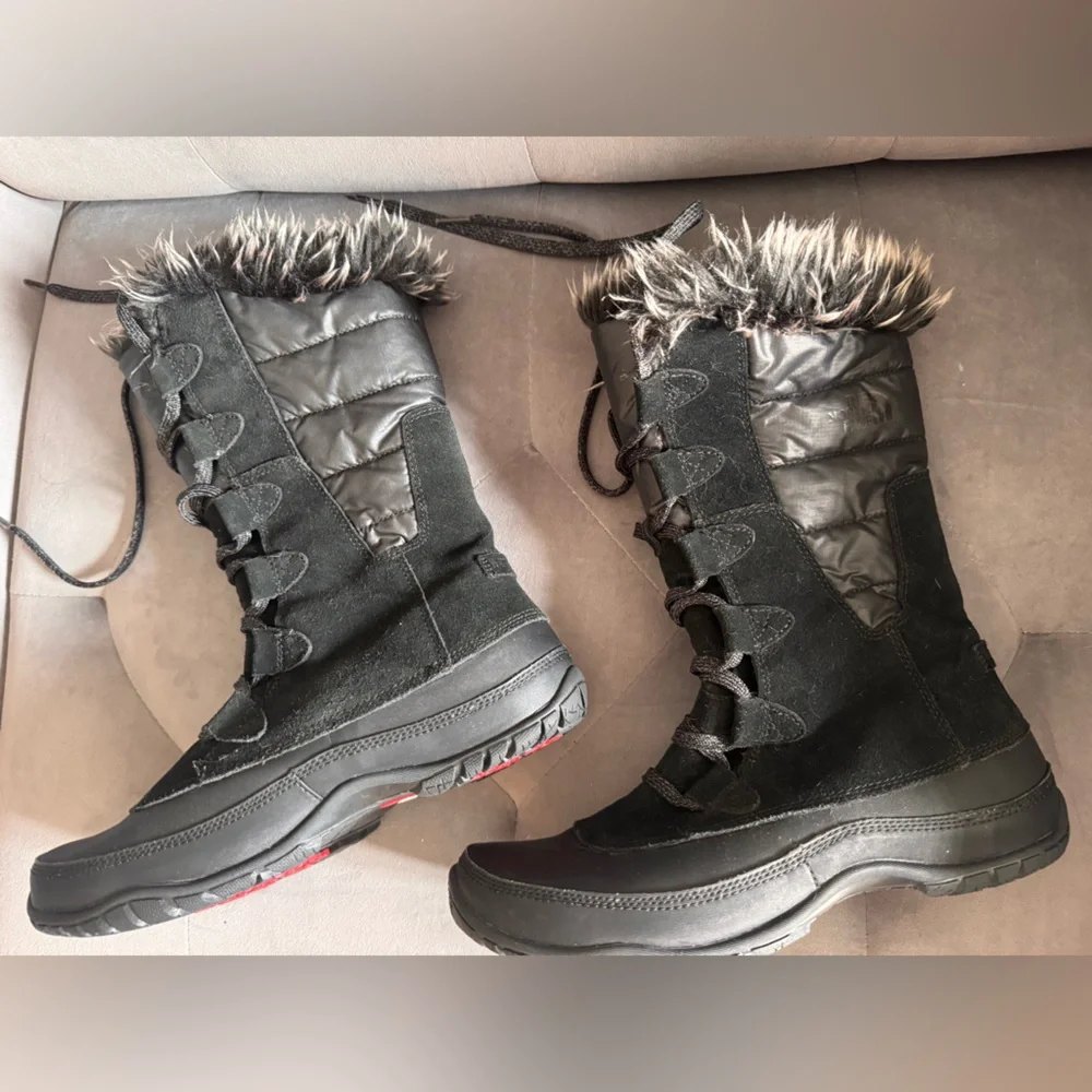 The North Face Nuptse Purna Women Shoes Size 8 black